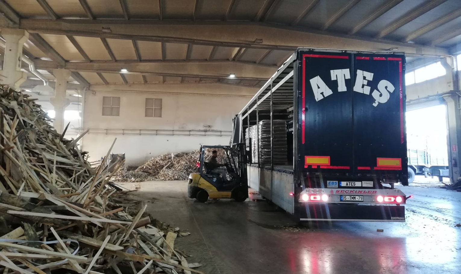 kavi pelet, pelet, cips, kabuk, pelet kedi kumu, pelet kuş altlığı, izmir pelet, ege pelet, pelet fabrika